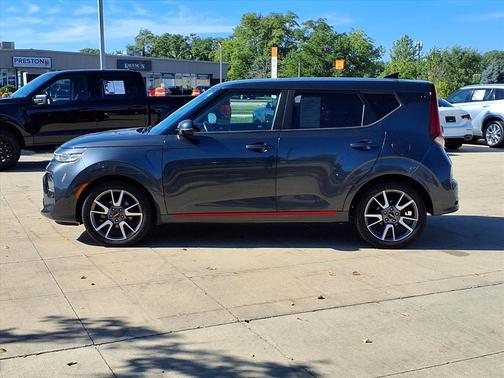 2022 Kia Soul GT-Line