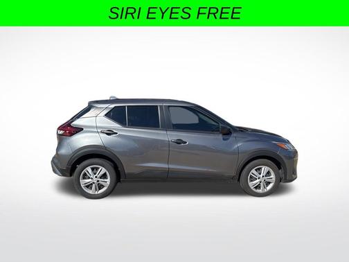 2023 Nissan Kicks S