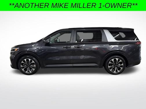 2023 Kia Carnival EX