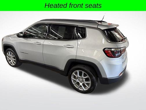 2024 Jeep Compass Latitude Lux