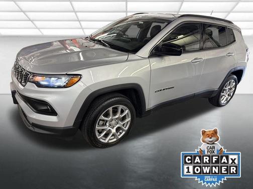 2024 Jeep Compass Latitude Lux
