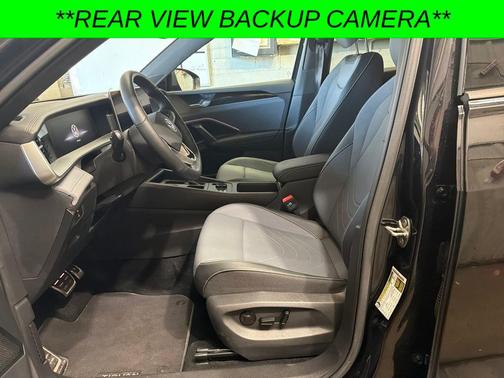 2025 Volkswagen Tiguan 2.0T SE R-Line Black 4MOTION