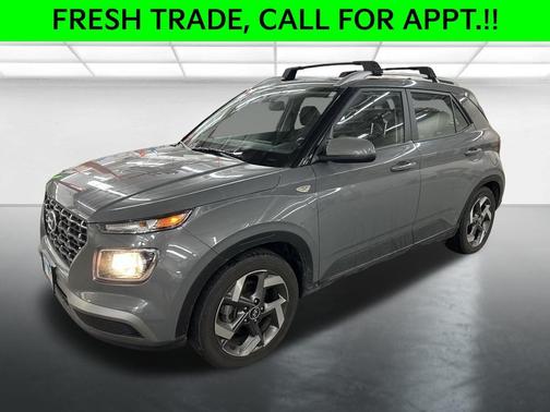 2022 Hyundai VENUE SEL