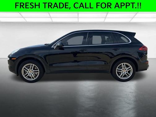 Black 2016 Porsche Cayenne Cayenne