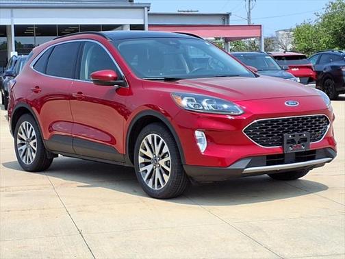 2020 Ford Escape Titanium