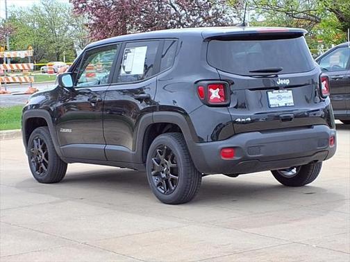 2023 Jeep Renegade Latitude