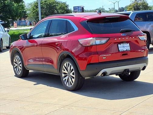 2020 Ford Escape Titanium