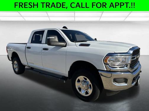 2023 RAM 2500 Tradesman Crew Cab 4x4 6'4' Box