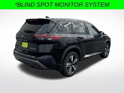 Super Black 2023 Nissan Rogue SL