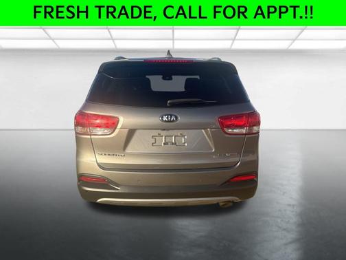 2016 Kia Sorento EX