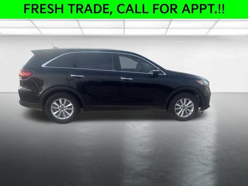 Ebony Black 2019 Kia Sorento L