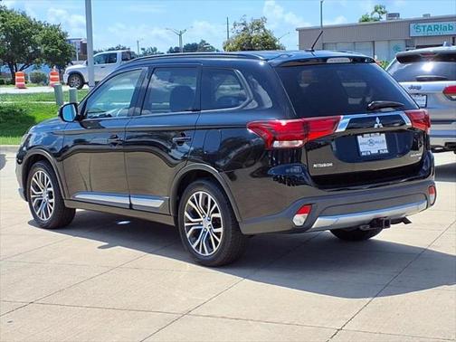 2016 Mitsubishi Outlander SEL