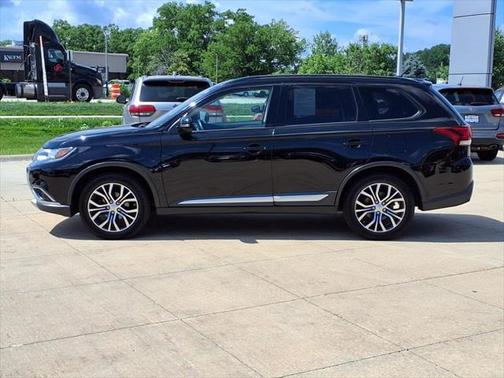 2016 Mitsubishi Outlander SEL