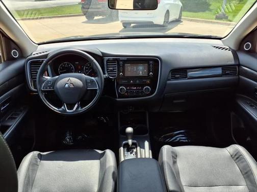 2016 Mitsubishi Outlander SEL