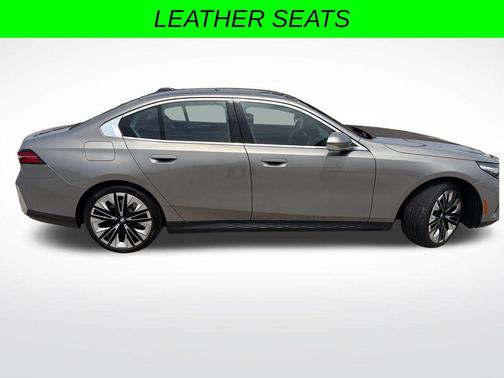 Gray Metallic 2024 BMW 530 xDrive