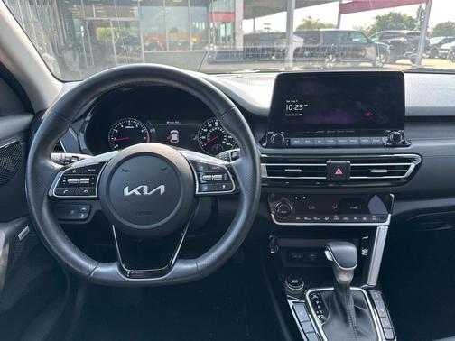 2023 Kia Seltos SX Turbo