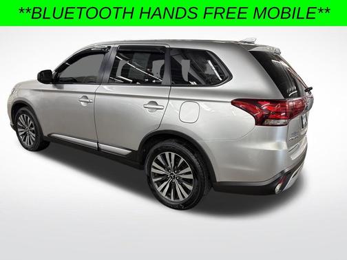 2020 Mitsubishi Outlander ES