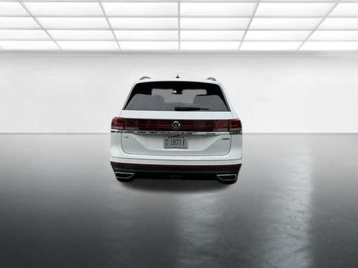 2024 Volkswagen Atlas 2.0T SE w/Technology 4MOTION