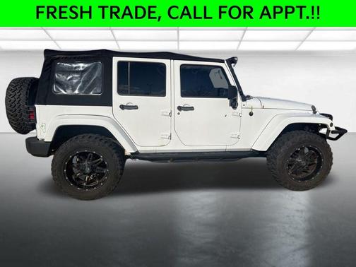 2012 Jeep Wrangler Unlimited Sahara