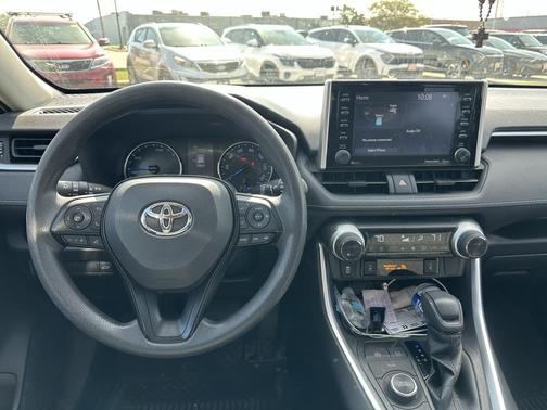 2019 Toyota RAV4 Hybrid XLE