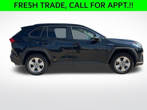 2019 Toyota RAV4 Hybrid XLE
