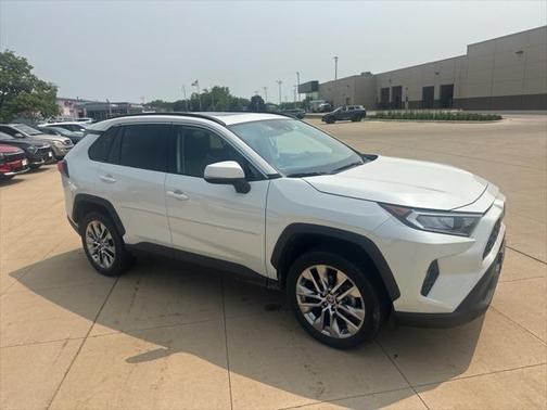 2021 Toyota RAV4 XLE Premium
