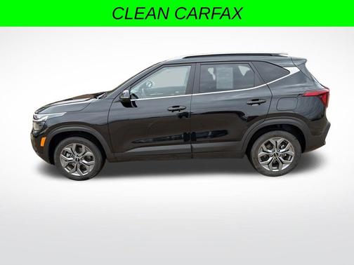 Fusion Black 2024 Kia Seltos S