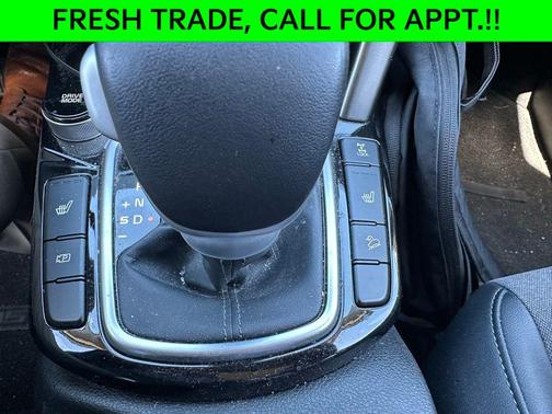 Fusion Black 2024 Kia Seltos S