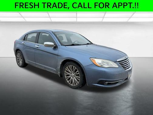 2011 Chrysler 200 Limited