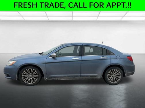 2011 Chrysler 200 Limited