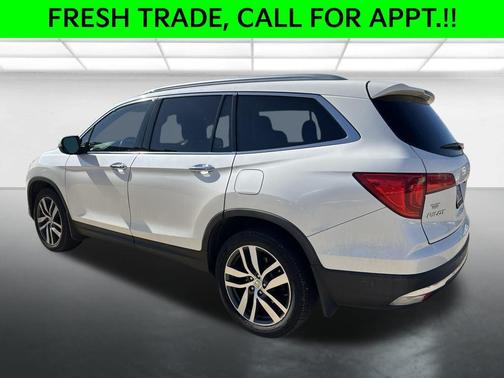 White Diamond Pearl 2017 Honda Pilot Elite