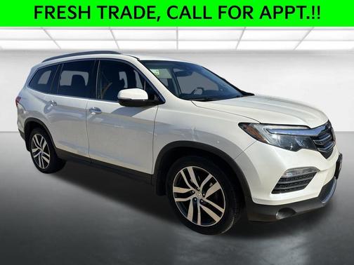 White Diamond Pearl 2017 Honda Pilot Elite