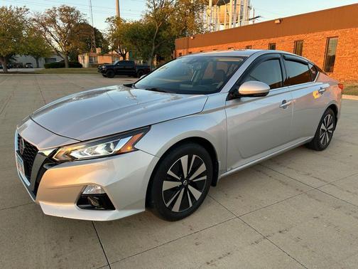 2019 Nissan Altima 2.5 SV