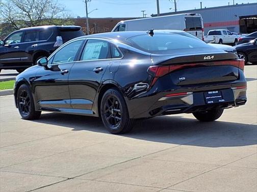2025 Kia K5 LXS