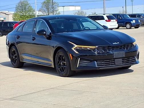 2025 Kia K5 LXS