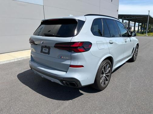 Brooklyn Grey Metallic 2026 BMW X5 M60i