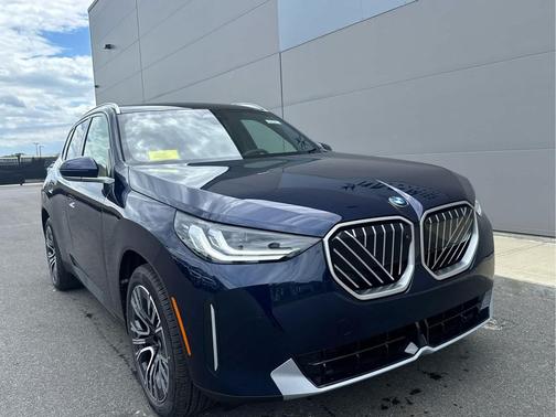 Tanzanite Blue II Metallic 2026 BMW X3 30 xDrive