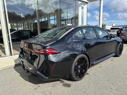 2026 BMW M5 Base