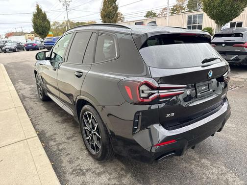 2023 BMW X3 M40i