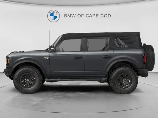 Carbonized Gray Metallic 2024 Ford Bronco Wildtrak