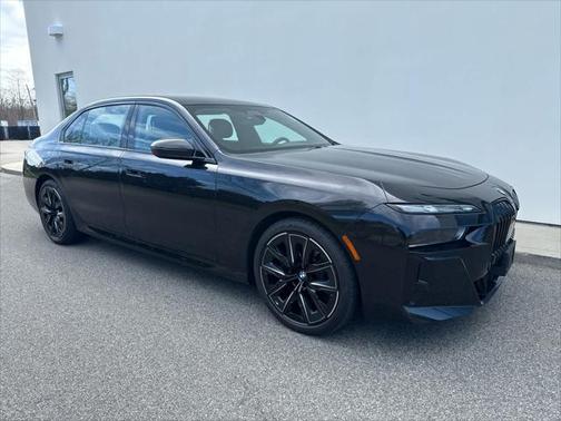 2023 BMW 760 i xDrive