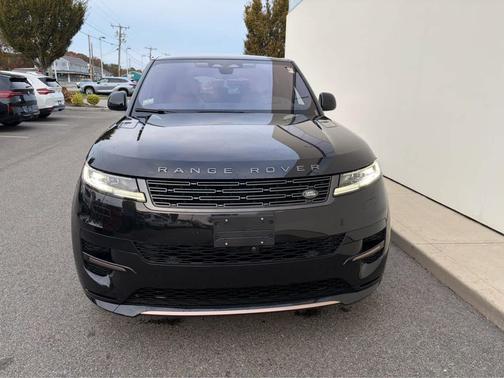 2023 Land Rover Range Rover Sport SE