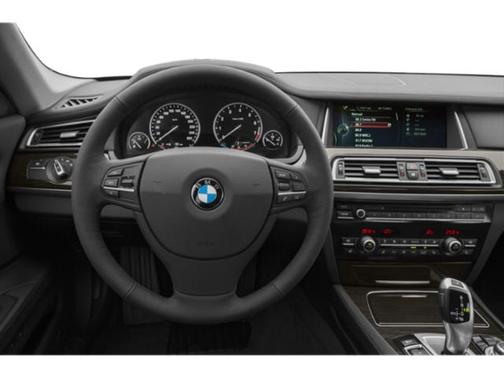 2015 BMW 750 Li