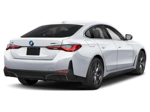 Mineral White Metallic 2026 BMW i4 Gran Coupe xDrive40