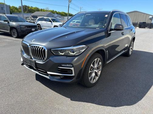 Dark Graphite Metallic 2021 BMW X5 xDrive40i