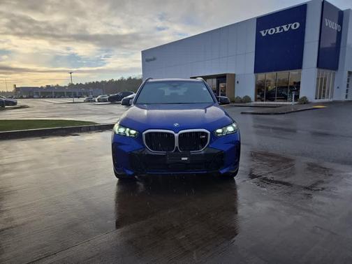 Marina Bay Blue Metallic 2026 BMW X5 M60i