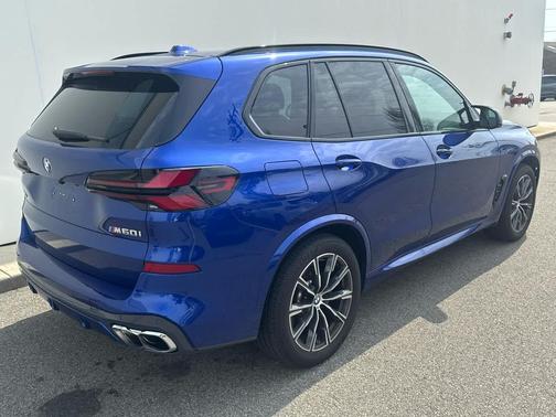 2026 BMW X5 M60i