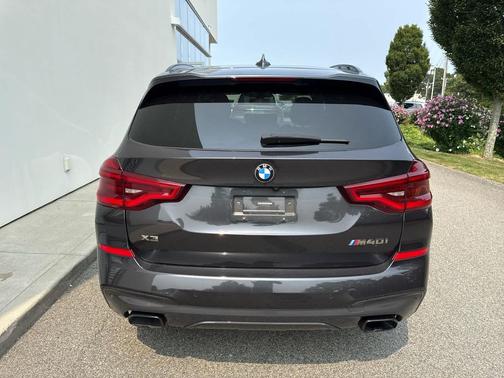 2019 BMW X3 M40i