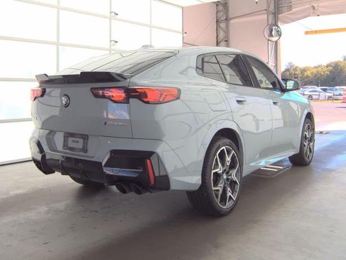 2025 BMW X2 M35i