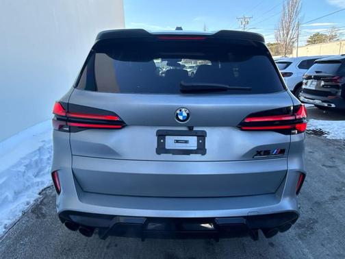 2025 BMW X5 M Base